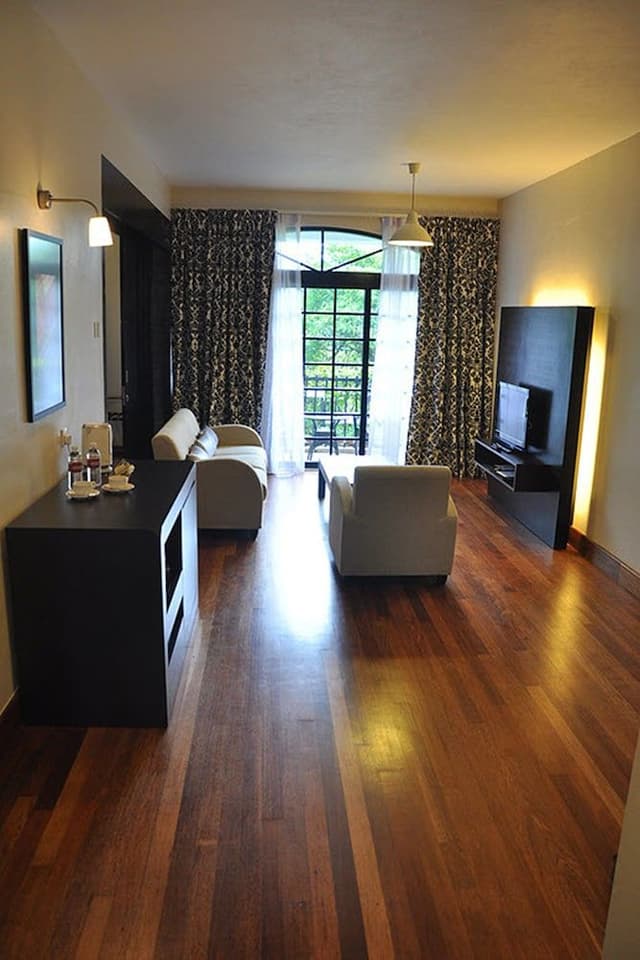 Fresno Family Suite