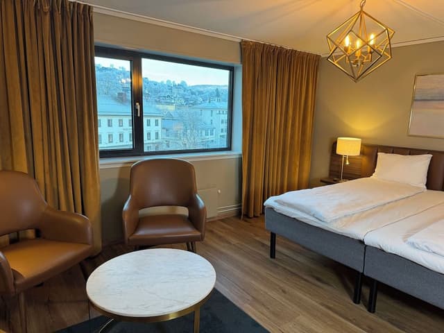 Superior Twin Room, City View