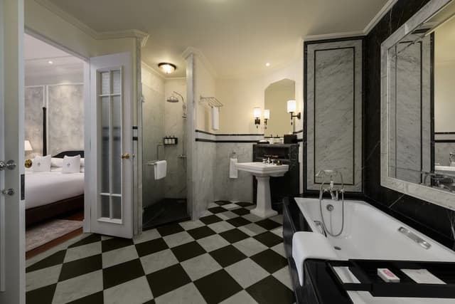 Premier Suite