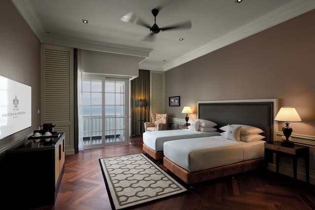 Studio Suite Twin