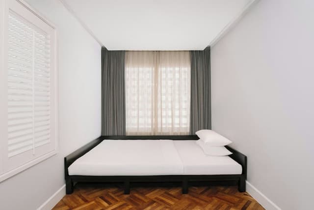 Deluxe Suite, 1 King Bed (Sea Facing, Balcony)