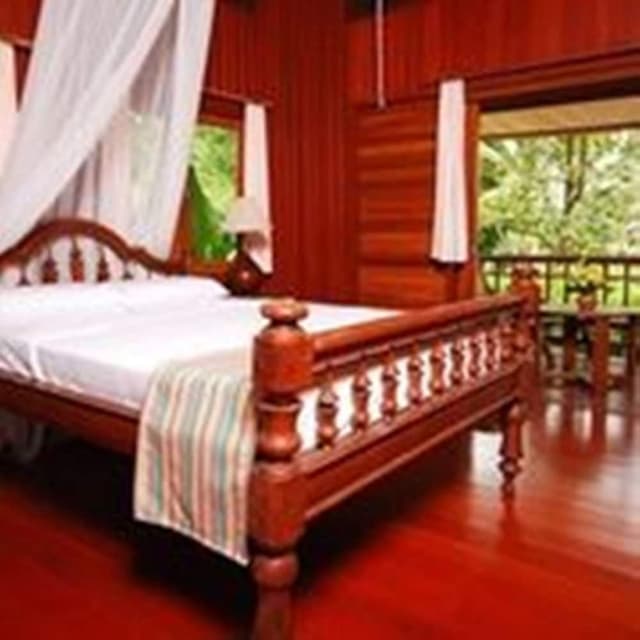 3 Bedroom Baanmai Thai Villa, Free Round-trip Boat Transfer