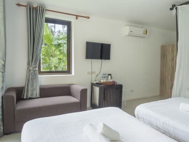 Family Grand Seaview, Free Round-trip Boat Transfer