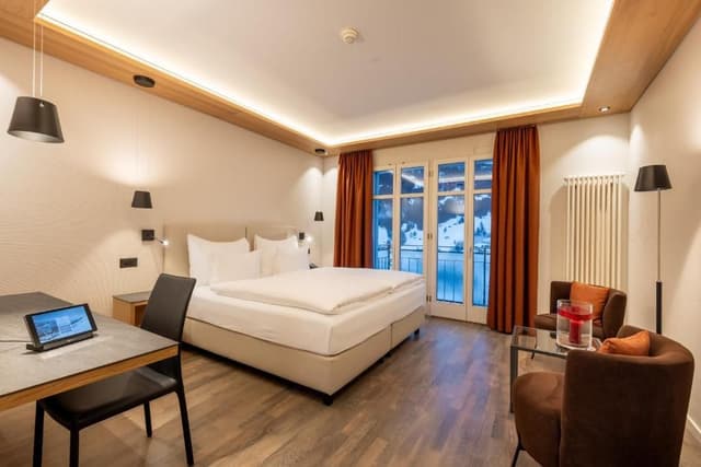 Classic Double or Twin Room - Eiger View with A/C