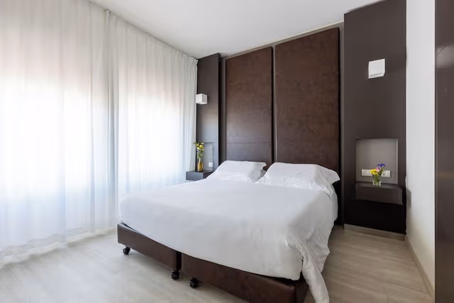 Suite, 2 Bedrooms, Annex Building