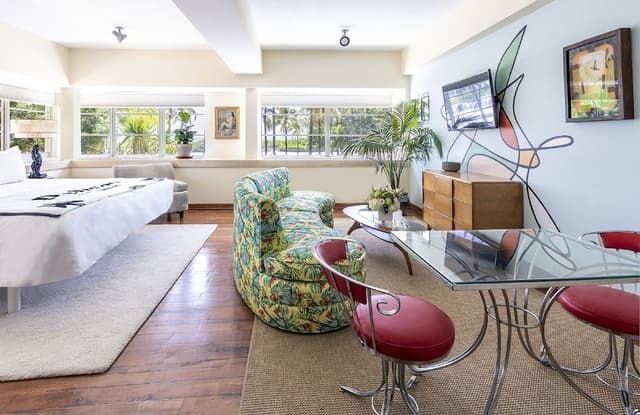 Suite, 1 King Bed, Ocean View