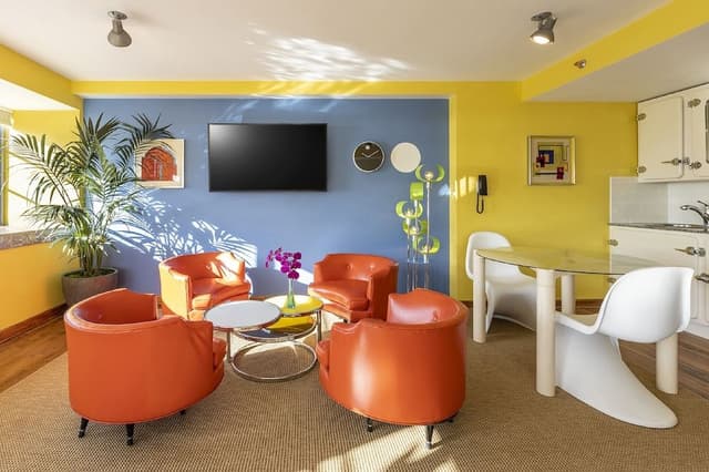 Suite, 1 King Bed, Ocean View