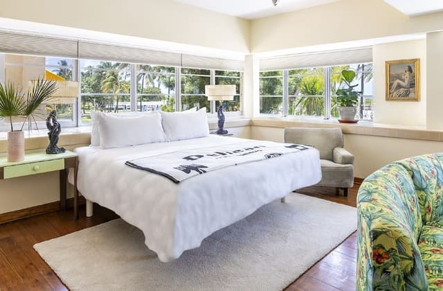 Suite, 1 King Bed, Ocean View