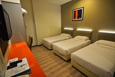 Deluxe Triple (Room Only)