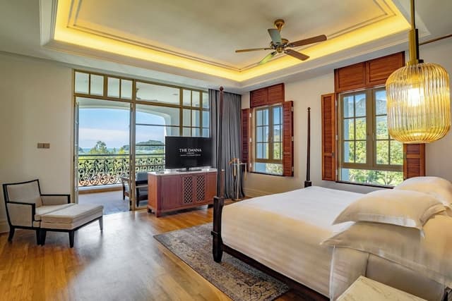 Countess Sea View Suite