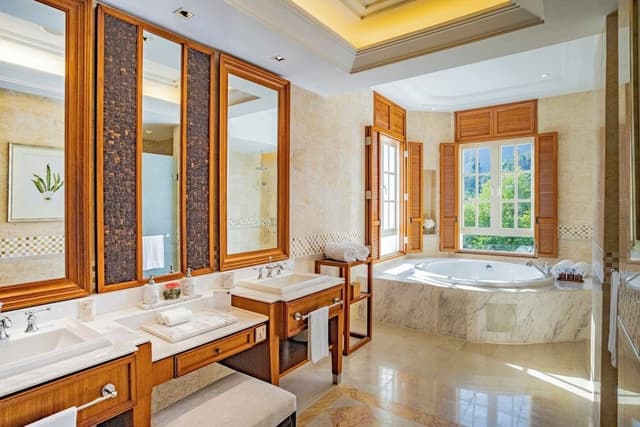 Countess Sea View Suite