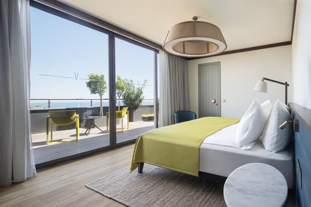 King Suite 6 Person