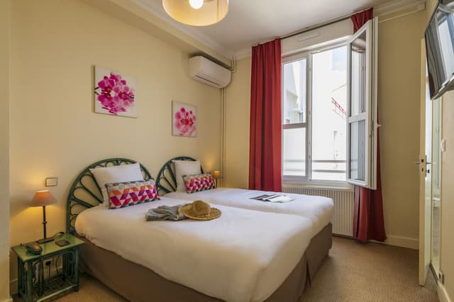 Standard Double or Twin Room, City View