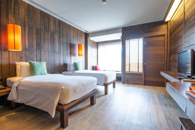 Deluxe Seaview