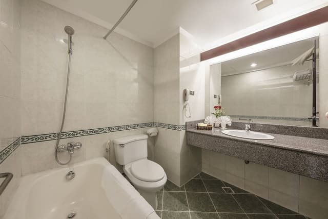 Deluxe Room, 3 Twin Beds