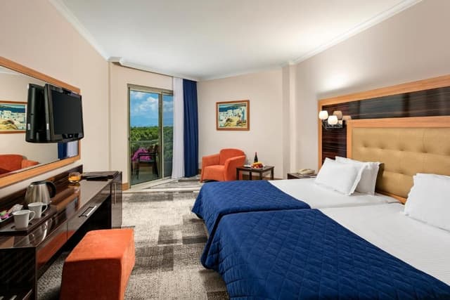 Main Building Standard Garden View Room