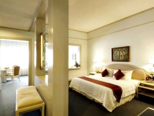 Executive King Room
