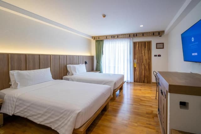 Deluxe Double or Twin Room