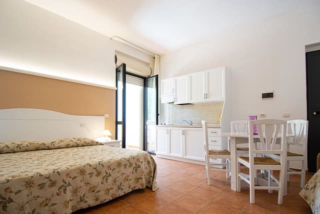 Family Quadruple Room, 1 Queen Bed with Sofa bed, Garden View