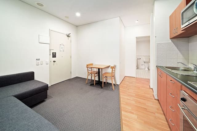 Standard Apartment, 1 Bedroom, Queen Bed, Non Smoking, Balcony