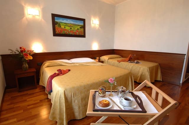 Triple Room