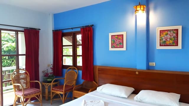 Deluxe Bungalow, Lake View