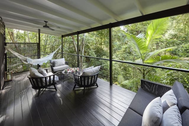 Treehouse Premium