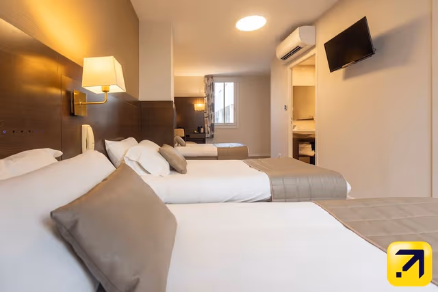 Triple Room