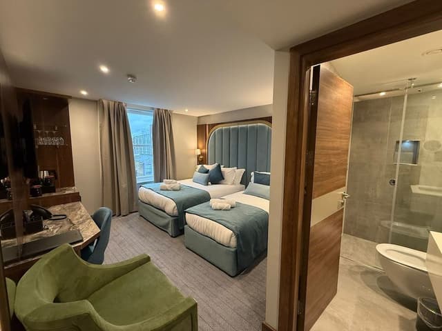 Deluxe Triple Room
