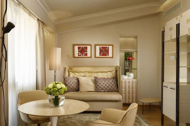 Junior Suite, City View