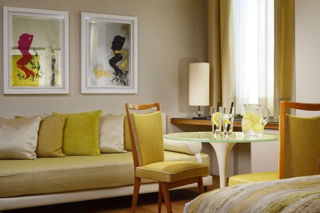 Premium Executive