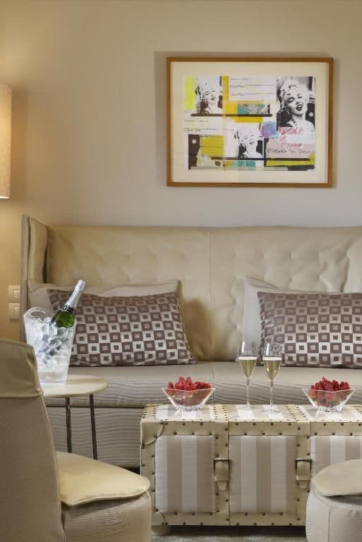 Deluxe Junior Suite