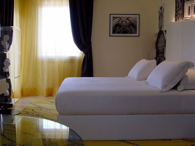 Premium Suite, 1 King Bed