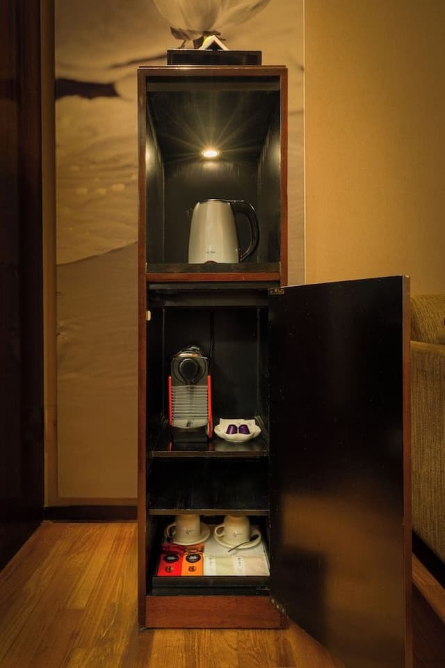 Deluxe Suite (Washlet equipped)