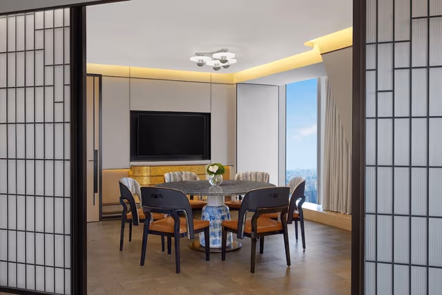 Conrad Suite