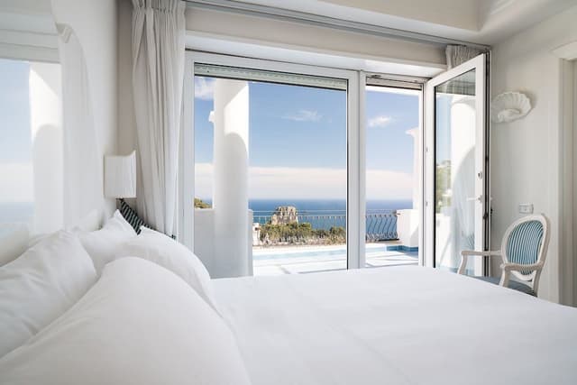 Deluxe Room Sea View
