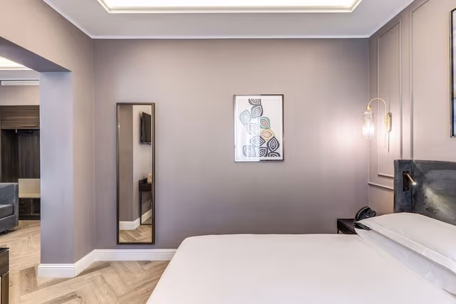 Junior Studio Suite