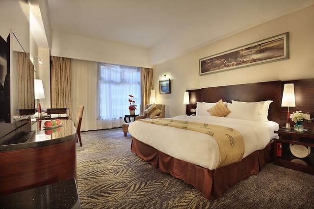 Superior King Room