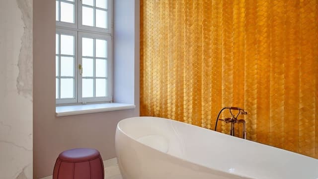 Royal Suite, 2 Bedrooms (Castle View)