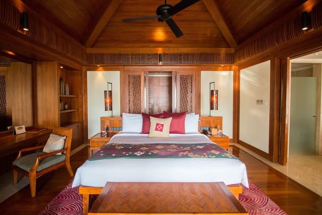 Villa (South China Sea Pool)