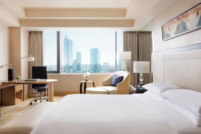 Room, 1 King Bed, Garden View