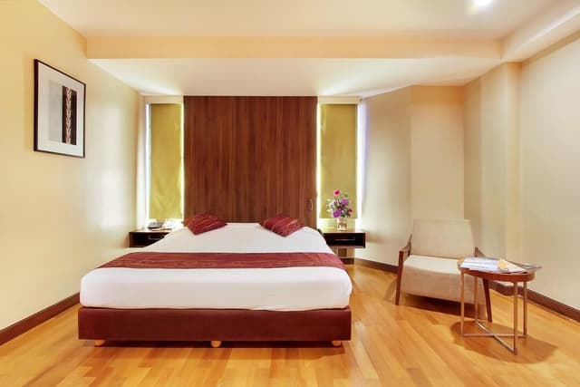 Premier Room