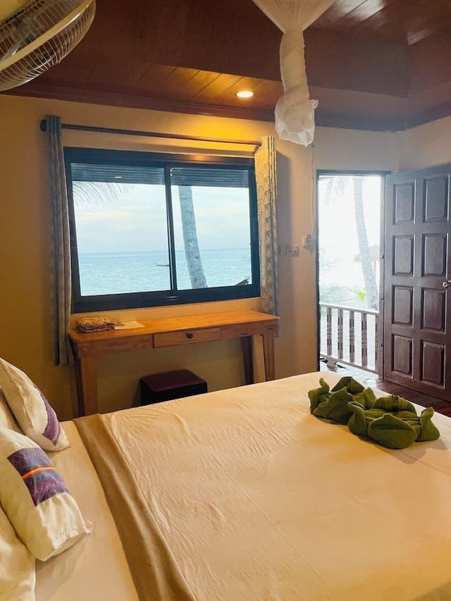 Deluxe Cabin, Beachside