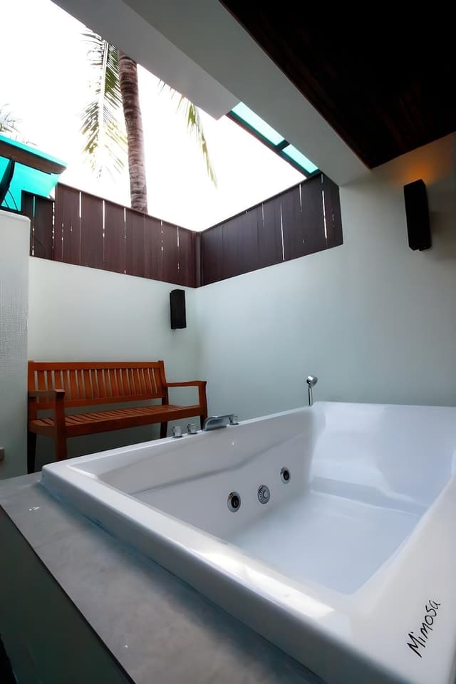 Jacuzzi Lover Deluxe