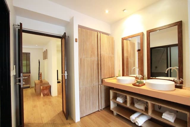 Jacuzzi Family Suite