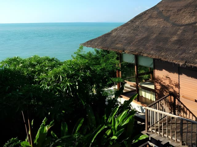 Ocean Front Pool Villa Suite