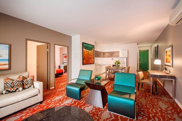Executive Suite, 2 Bedrooms, Balcony