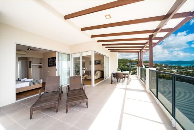2 Bedroom Ocean View