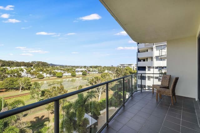 Beachfront Apartment, 3 Bedrooms