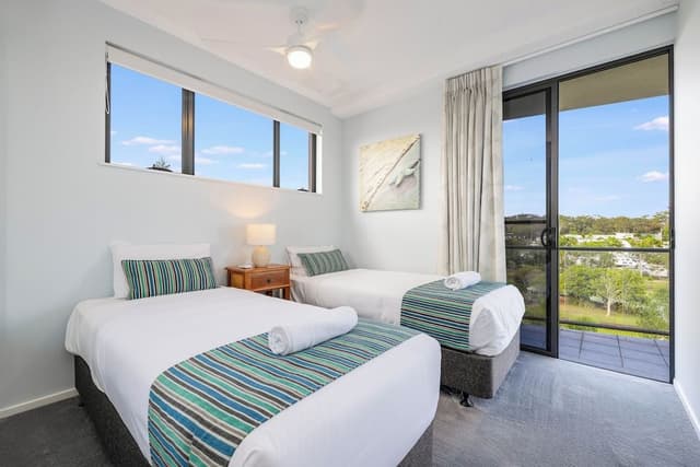 Beachfront Apartment, 3 Bedrooms